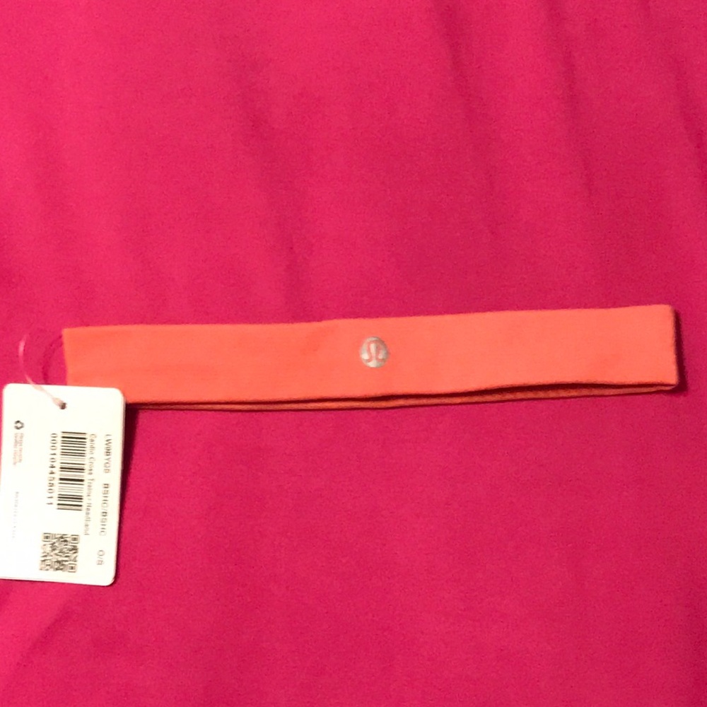 Lululemon cardio cross trainer headband NWT